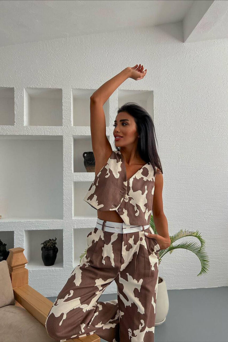 TWO DIFFERENT COLORS VEST+TREOSERS WOMAN SET BROWN/KAFE - 1