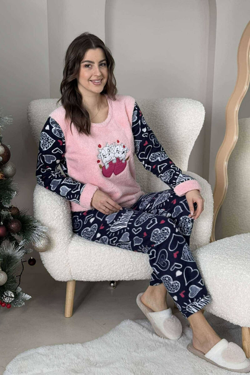 TWO HEARTS WOMEN PYJAMAS IN PINK COLOR - 5