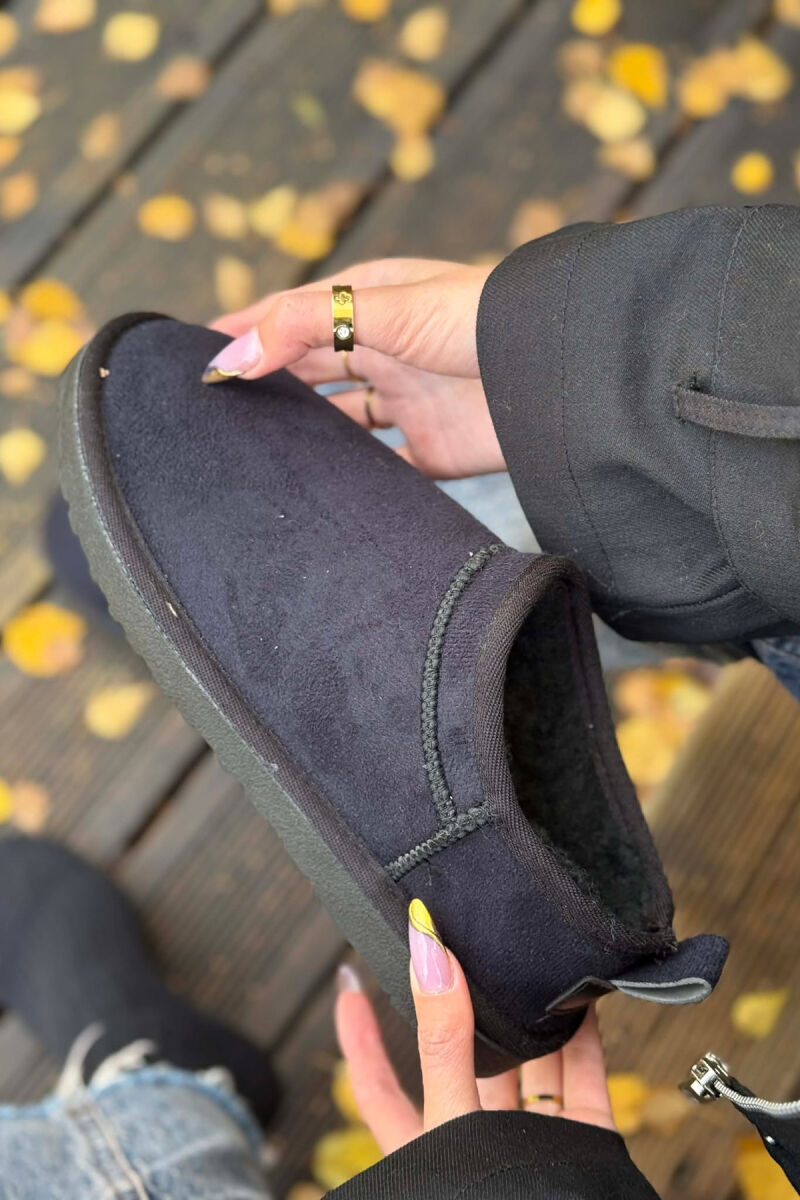 UGG NJE NGJYRESHE ME PUSH PER FEMRA NE NGJYRE TE ZEZE - 3