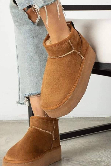 UGG TË SHKURTRA ME PLATFORMË TË LARTË PËR FEMRA NË NGJYRËN KAFE - 2