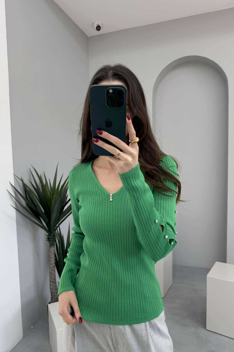 V NECK DIAMOND DETAILS WOMEN SWEATER GREEN/JESHILE - 2