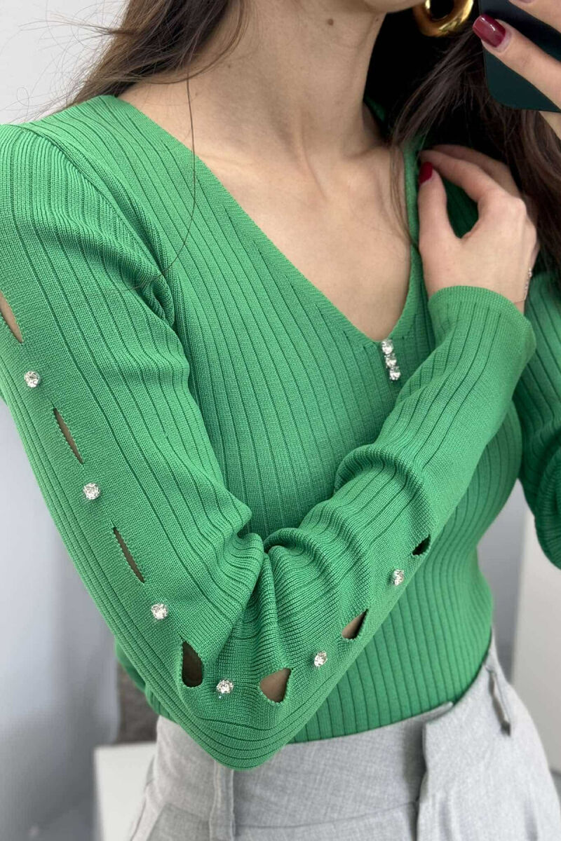 V NECK DIAMOND DETAILS WOMEN SWEATER GREEN/JESHILE - 3