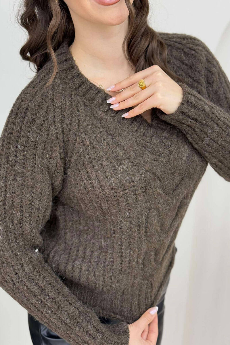 V NECK KNITTED WOMEN SWEATER DARK BROWN/KAE - 3