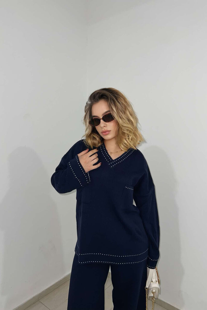 V NECK ONE COLOR WOMEN KNIT SET DARK BLUE/BEE - 2