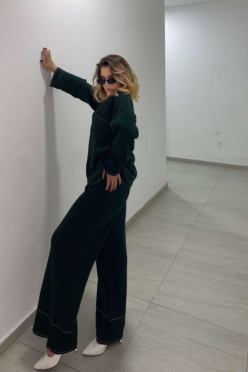 V NECK ONE COLOR WOMEN KNIT SET DARK GREEN/JEE - 6