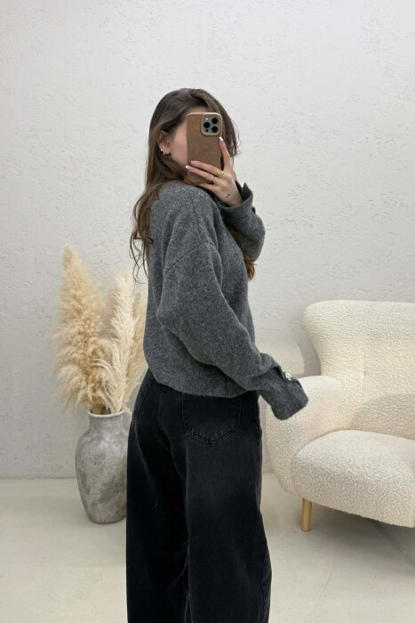 V NECK SLEEVE BUTTONS WOMEN SWEATER DARK GREY/GEE - 4