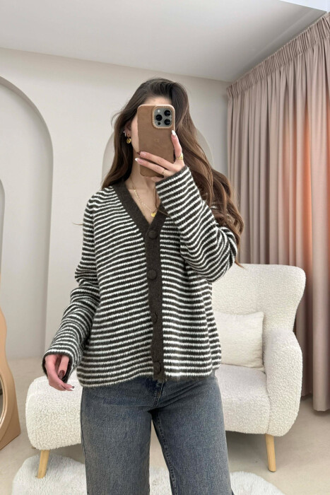 V NECK STRIPE DETAIL WOMAN CARDIGAN BROWN/KAFE - KLAUDIO FASHION