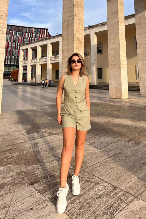 SET NJË NGJYRËSH JELEK +PANTALLONA TË SHKURTRA PËR FEMRA NË NGJYRË MENTE 