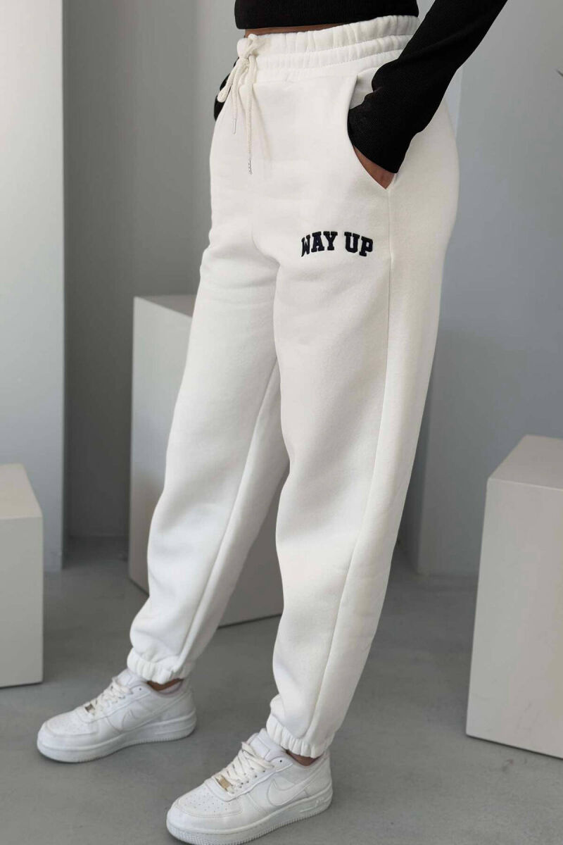 WAY UP WRITTING FLUFFY WOMEN JOGGERS WHITE-E BARDHE - 5