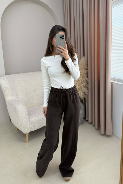 TUTA TË GJERA NJË NGJYRËSHE PËR FEMRA NË NGJYRË KAFE TË ERRËT - KLAUDIO FASHION