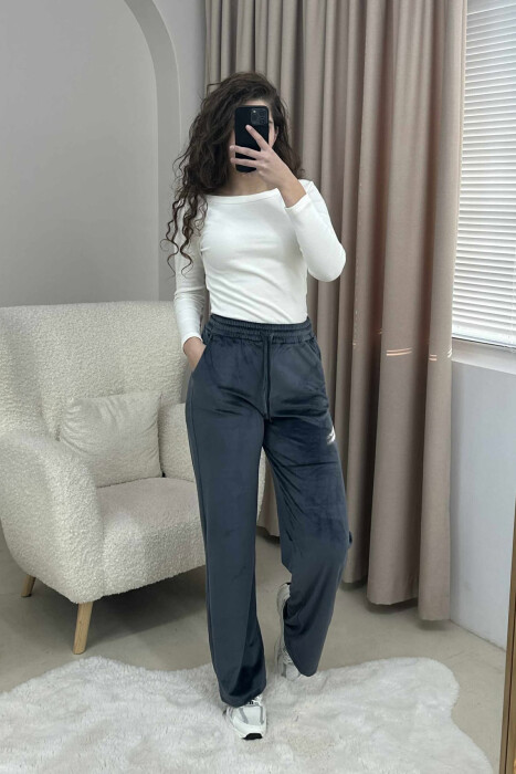 WIDE LEG ONE COLOR VELVET WOMEN SWEATPANTS GREY/GRI 