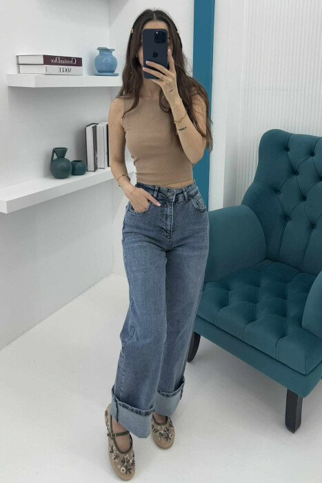 WIDE LEG ONE COLOR WOMEN JEANS IN LIGHT BLUE COLOR 
