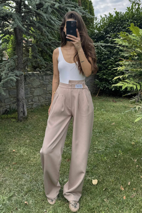 WIDE LEG WOMAN TROUSERS IN BEIGE COLOR 