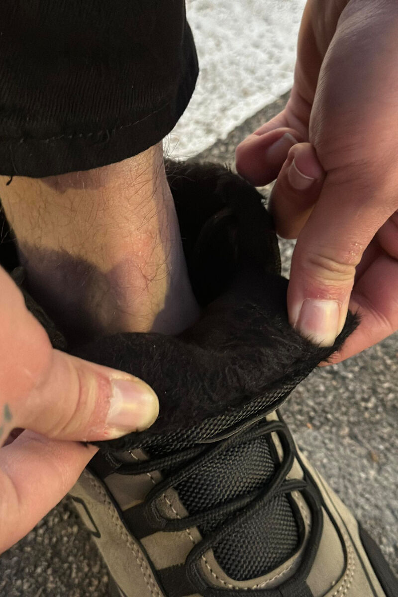 KËPUCË ME QAFË PËR MESHKUJ NË NGJYRË KAFE TË CELUR - 4