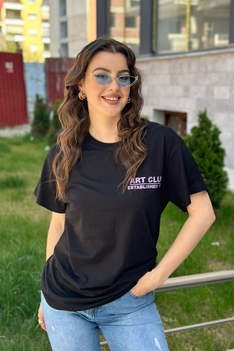 WRITINGS T-SHIRT PËR FEMRA ME FOTO E ZEZË - 1