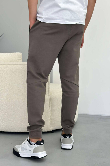 WRITTINGS MEN SWEATPANTS IN BROWN COLOR - 5