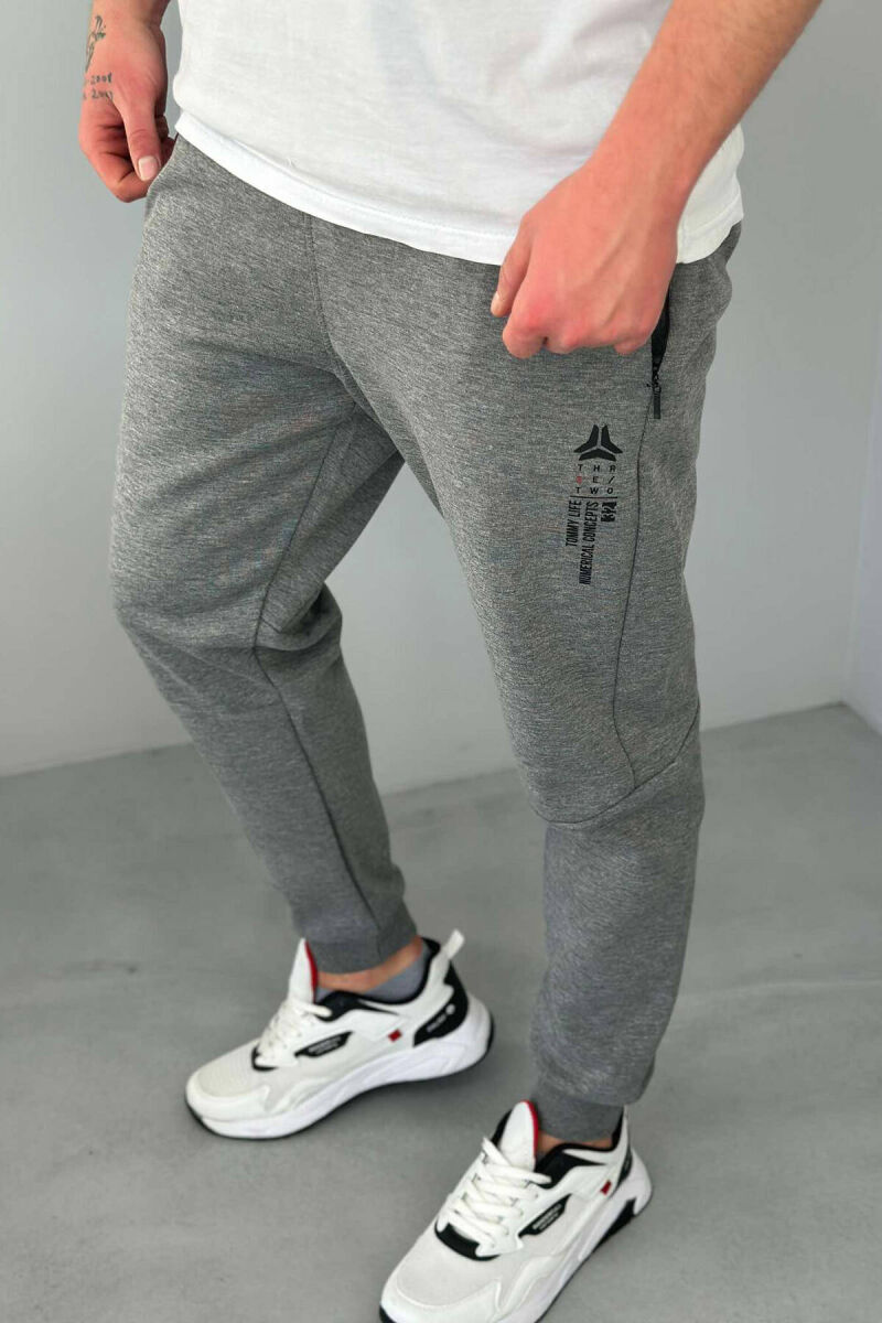 WRITTINGS MEN SWEATPANTS IN GREY COLOR - 3