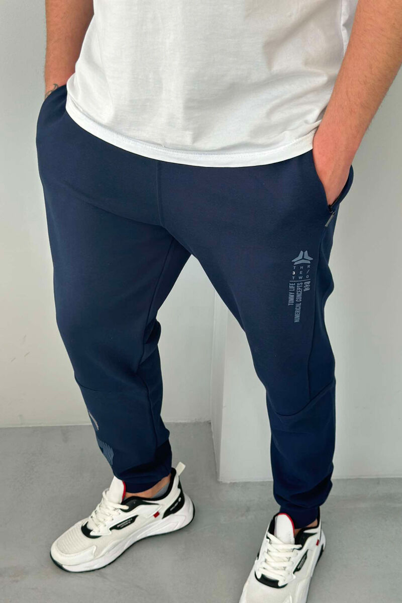 WRITTINGS ONE COLOR MEN SWEATPANTS DARK BLUE/BEE - 4