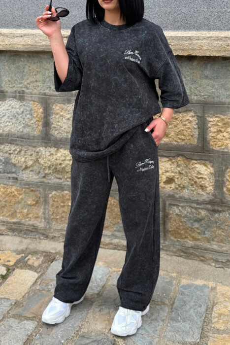 WRITTINGS T-SHIRT + SWEATPANTS WOMAN SET BLACK/ E ZEZE - 3