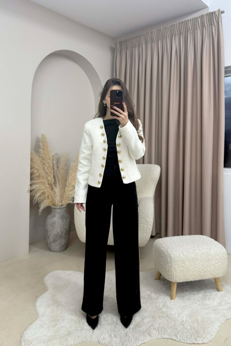 XHAKETE E THJESHTE ME DETAJIN E KOPSAVE GOLD PER FEMRA NE NGJYRE KREM - KLAUDIO FASHION