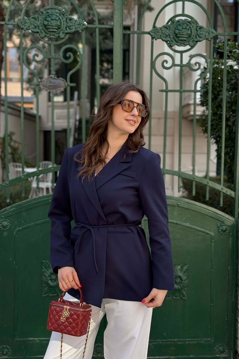 XHAKETE NJE NGJYRESHE ME LIDHESE NE BEL DHE XHEPA FAKE PER FEMRA NE NGJYRE BLU - 3