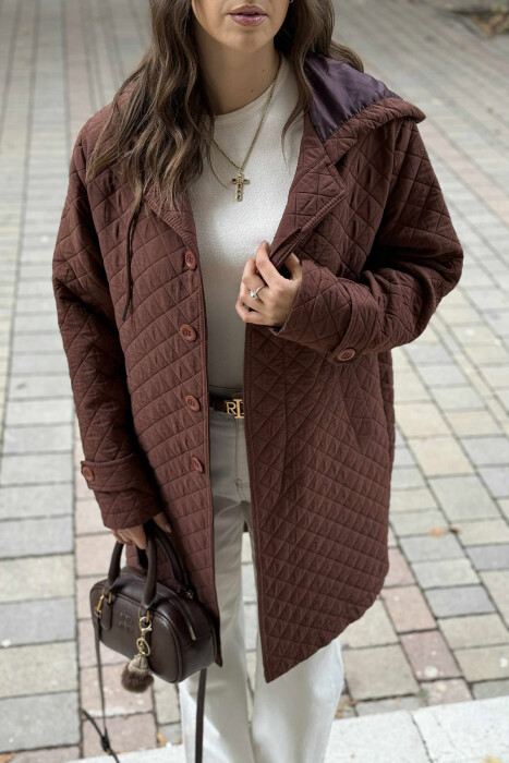 XHAKETË E GJATË NJË NGJYRËSHE ME KAPUÇ PËR FEMRA NË NGJYRË KAFE - 3