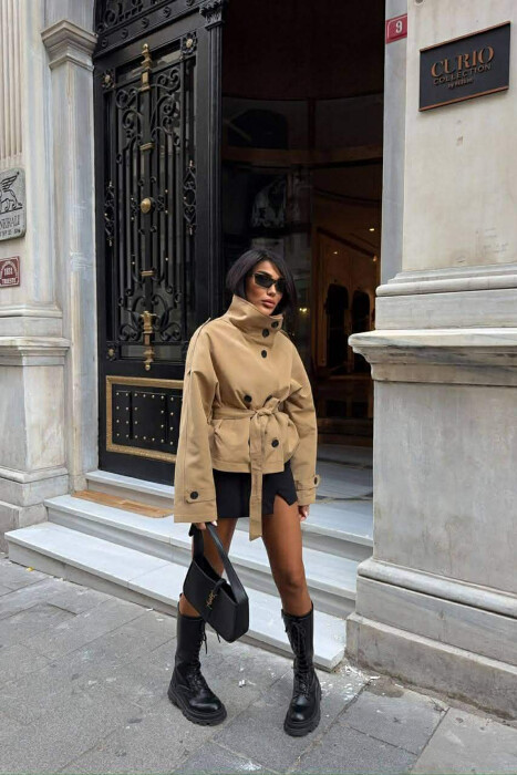 XHAKETE E SHKURTER ME JAKE TE LARTE PER FEMRA NE NGJYRE BEZHE - 2