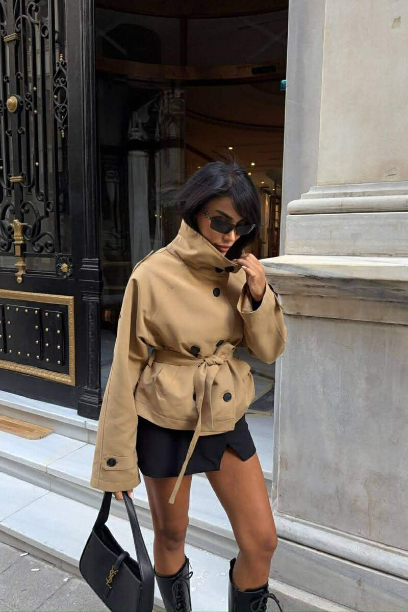 XHAKETE E SHKURTER ME JAKE TE LARTE PER FEMRA NE NGJYRE BEZHE - 4