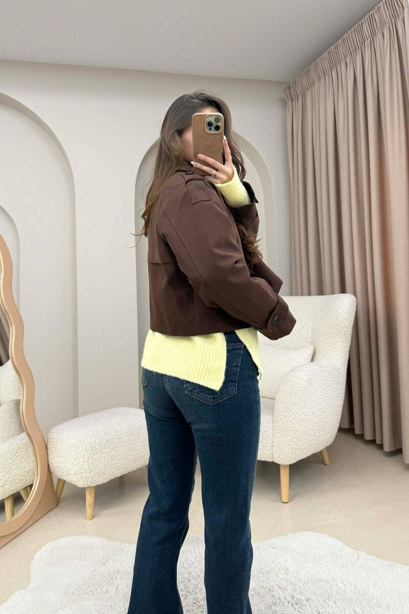 XHAKETE E SHKURTER ME JAKE V PER FEMRA NE NGJYRE KAFE - 2