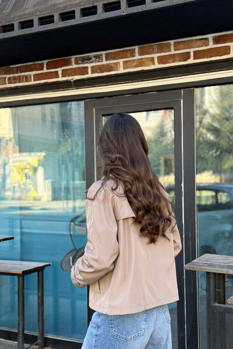 XHAKETE E SHKURTER NJE NGJYRESHE PER FEMRA NE NGJYRE BEZHE TE ERRET - 5