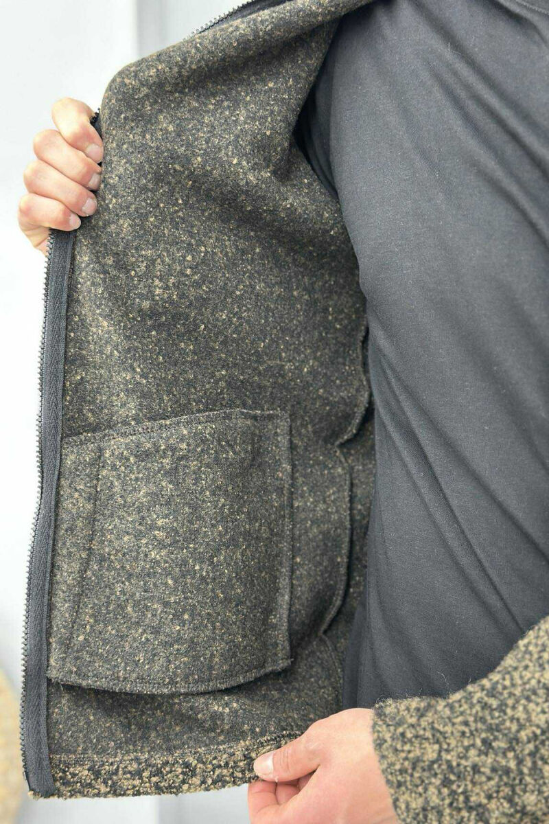 XHAKETË E THJESHTË ME XHEPA ME ZINXHIR PËR MESHKUJ NË NGJYRËN KAFE - 5