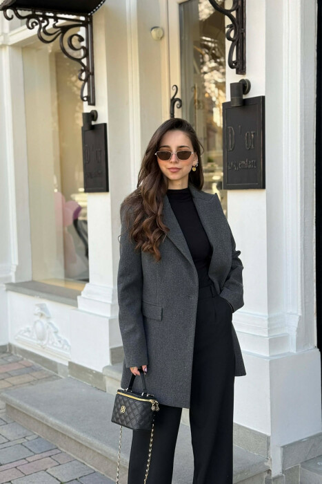 XHAKETE E THJESHTE NJE NGJYRESHE ME BUTONA PER FEMRA NE NGJYRE GRI TE ERRET - 3