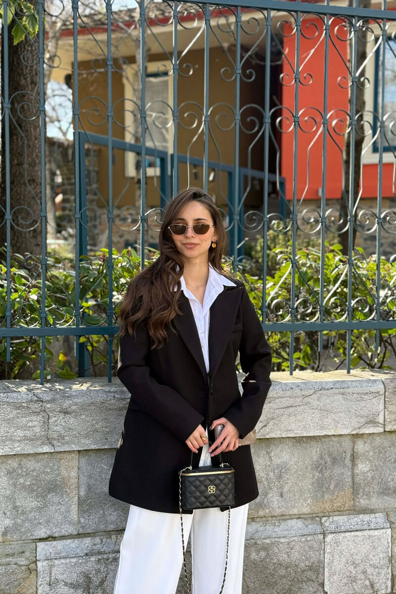 XHAKETE E THJESHTE NJE NGJYRESHE ME BUTONA PER FEMRA NE NGJYRE TE ZEZE - 3