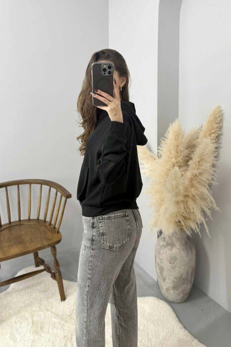 XHAKETE E THJESHTE NJE NGJYRESHE ME KAPUÇ DHE ZINXHIR PER FEMRA NE NGJYRE TE ZEZE - 2