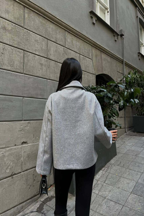 XHAKETE E THJESHTE NJE NGJYRESHE PER FEMRA NE NGJYRE GRI - 3