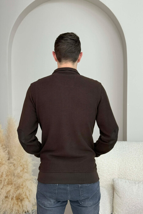 XHAKETË E THJESHTË NJËNGJYRËSHE ME JAKË ME ZINXHIR PËR MESHKUJ NË NGJYRËN KAFE - 4