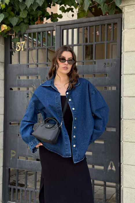 BUTTONED SIMPLE DENIM WOMEN JACKET BLUE/BLU - KLAUDIO FASHION