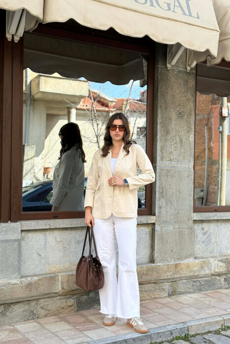 XHAKETE E THJESHTE NJE NGJYRESHE PER FEMRA NE NGJYRE KREM - 3