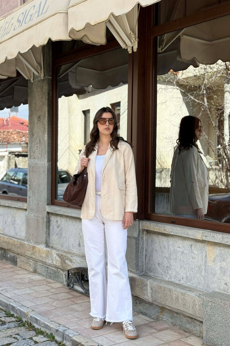 XHAKETE E THJESHTE NJE NGJYRESHE PER FEMRA NE NGJYRE KREM - 4