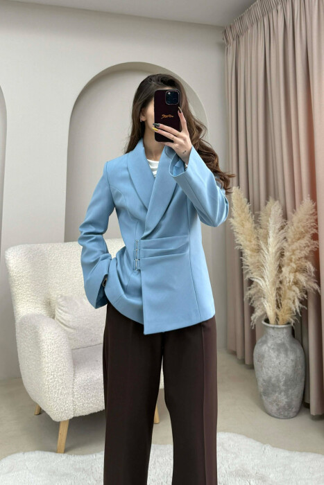 XHAKETE KLASIKE NJE NGJYRESHE ME DETAJE TE THJESHTA PER FEMRA NE NGJYRE BLU TE ZBARDHUR - 2