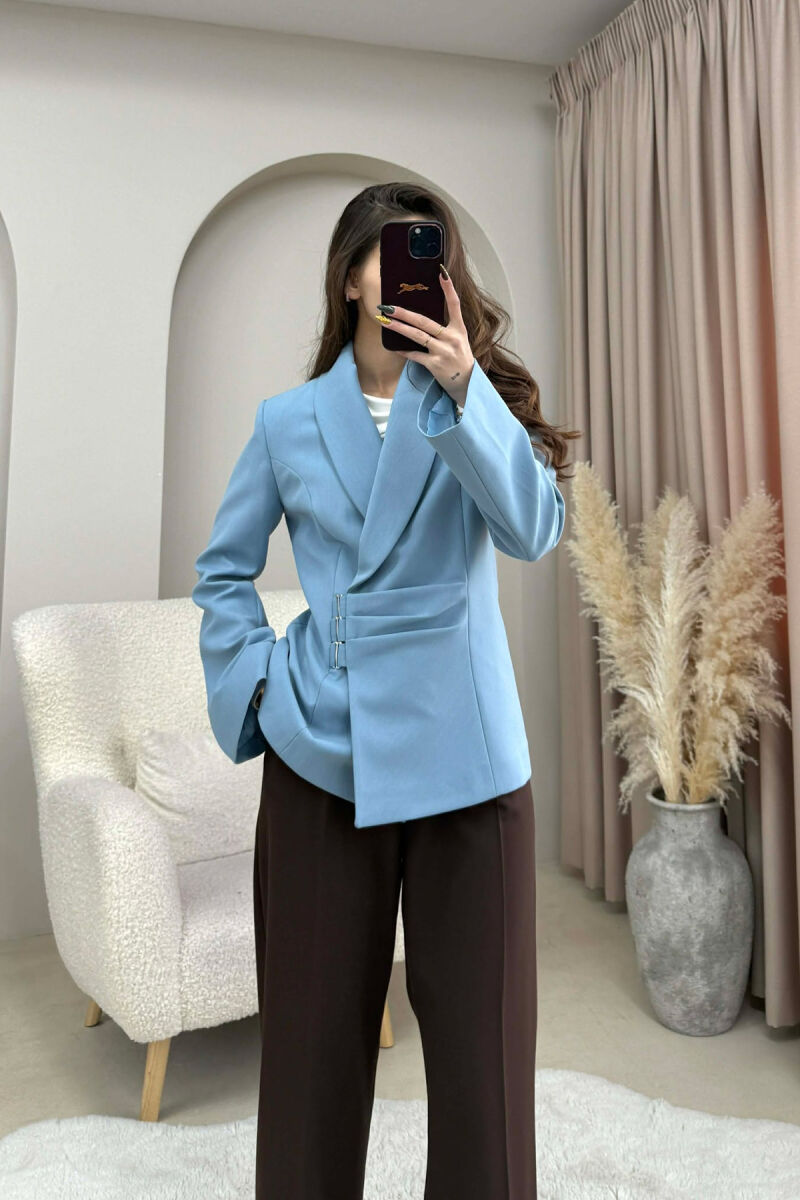 XHAKETE KLASIKE NJE NGJYRESHE ME DETAJE TE THJESHTA PER FEMRA NE NGJYRE BLU TE ZBARDHUR - 2