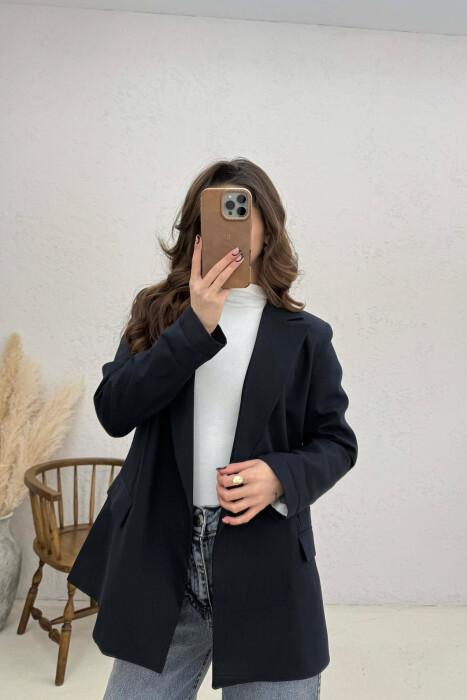 XHAKETË KLASIKE NJË NGJYRËSHE PËR FEMRA NË NGJYRE BLU - 2