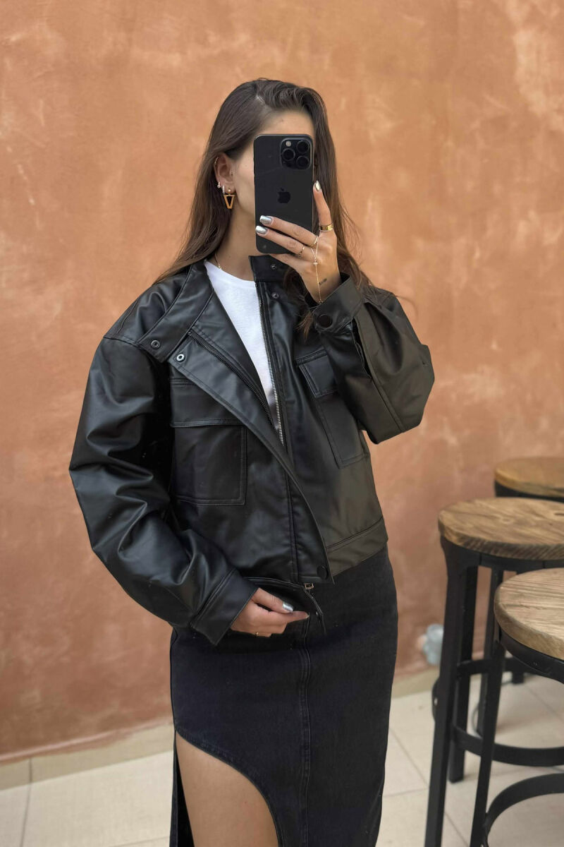 XHAKETË LËKURE E SHKURTËR PËR FEMRA NË NGJYRËN E ZEZË - 3