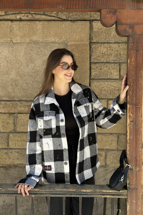 XHAKETË ME DIZJAN KATRORËSH TË PIKTURUAR DHE ME KOPSA PËR FEMRA NË NGJYRË TË BARDHË DHE TË ZEZË - 6