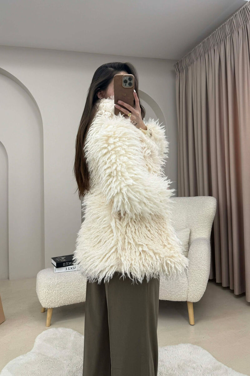 XHAKETE ME GEZOF TE DREDHUR PER FEMRA NE NGJYRE TE BARDHE - 2