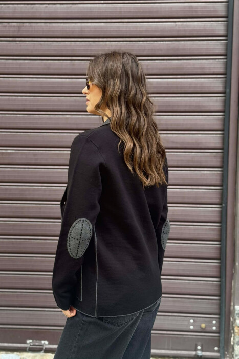 XHAKETË ME KOPSA TË THJESHTA DHE ME DETAJIN E XHEPAVE PËR FEMRA NË NGJYRË TË ZEZË - 3