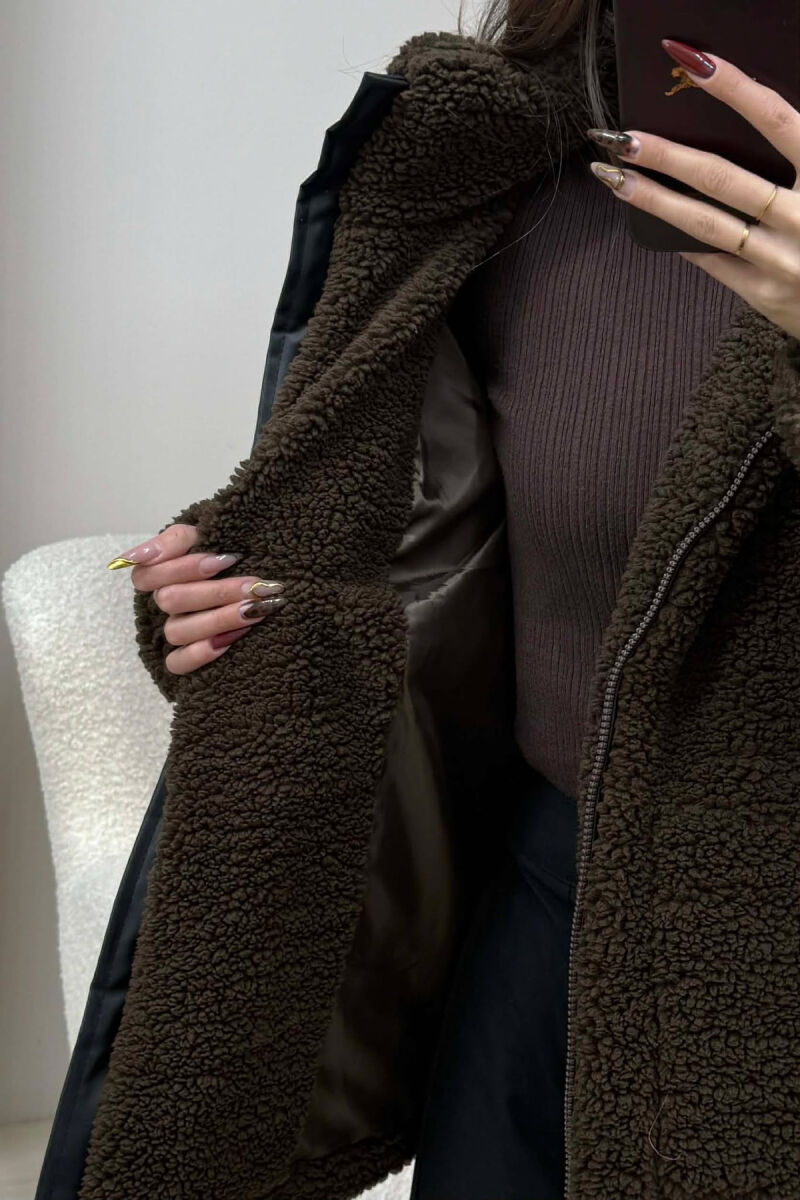 XHAKETË ME PUSH PËR FEMRA NË NGJYRË KAFE TE ERRET - 5