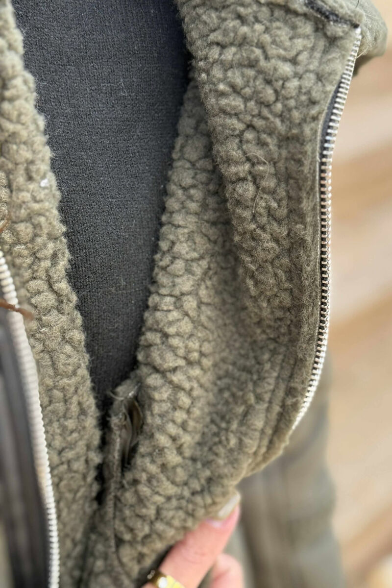 XHAKETË ME PUSH PËR FEMRA NË NGJYRËN JESHILE - 3