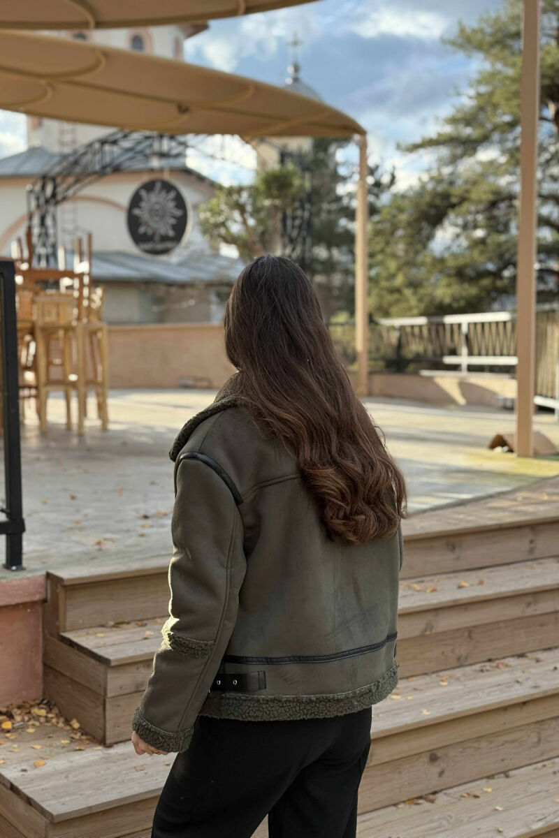 XHAKETË ME PUSH PËR FEMRA NË NGJYRËN JESHILE - 4