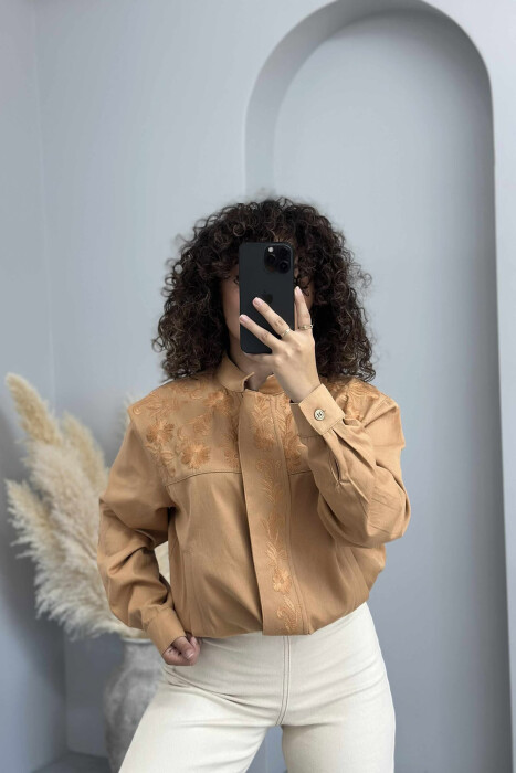 XHAKETË ME ZINXHIR ME DIZAJNIN E LULEVE PËR FEMRA NË NGJYRËN KAFE E ZBARDHUR - 4